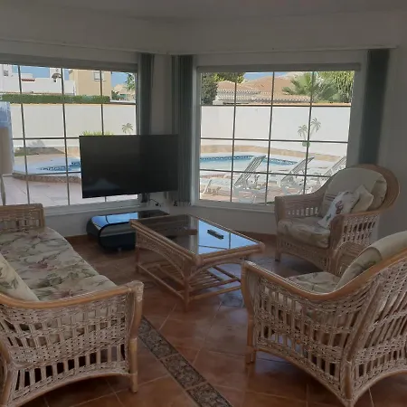 Vicente 61 Villa Torrevieja